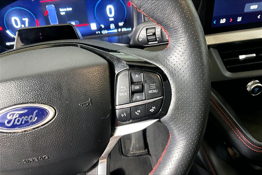 Certified 2025 Ford Explorer ST-Line AWD/4WD image 15