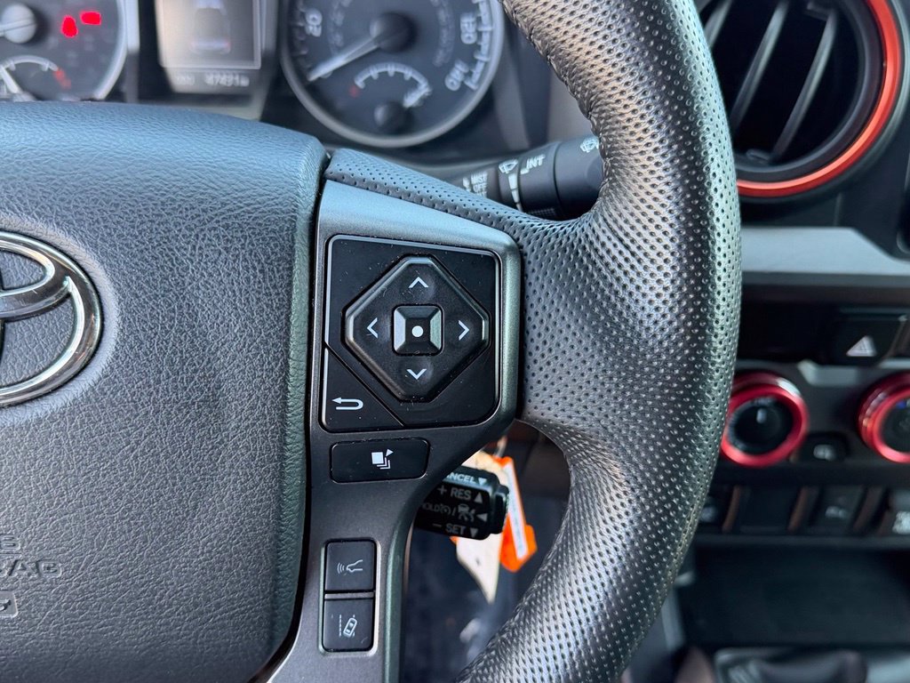 Used 2023 Toyota Tacoma TRD Pro AWD/4WD image 22