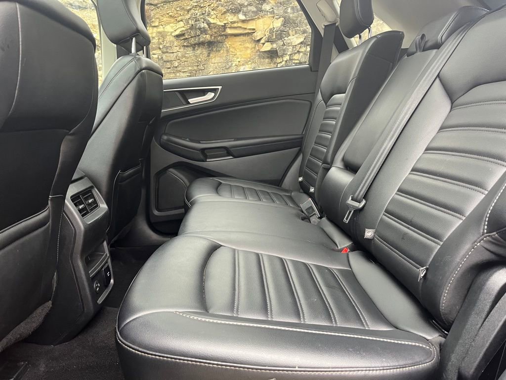 Certified 2022 Ford Edge SEL w/ Convenience Package image 12