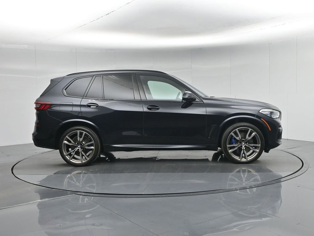 Used 2022 BMW X5 M50i w/ Executive Package image 8