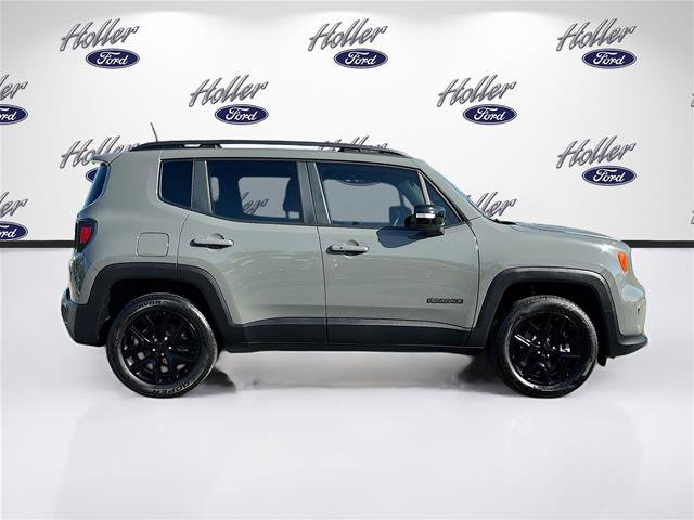 Used 2022 Jeep Renegade Altitude AWD/4WD image 9
