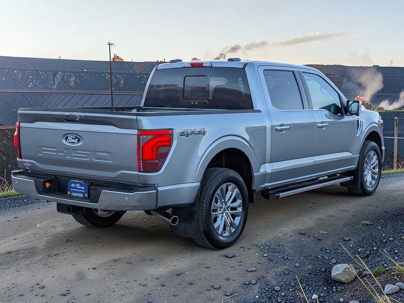 Certified 2025 Ford F150 Lariat w/ Tow/Haul Package AWD/4WD image 6