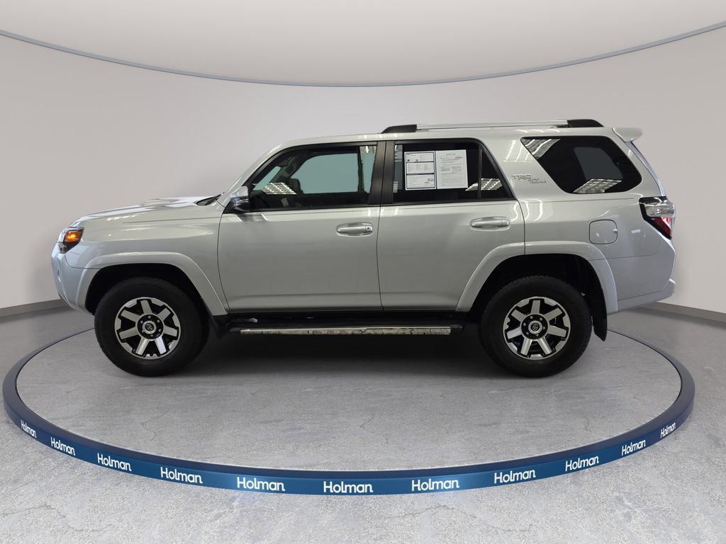 Used 2020 Toyota 4Runner TRD Off-Road Premium w/ Moonroof Package AWD/4WD image 8