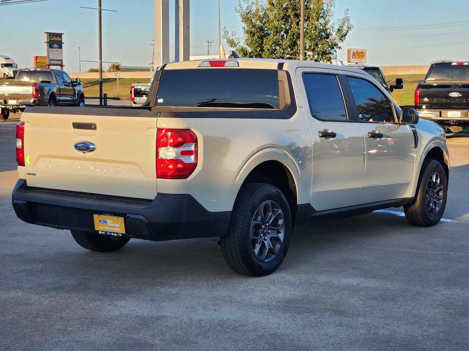 Certified 2024 Ford Maverick XLT FWD image 4