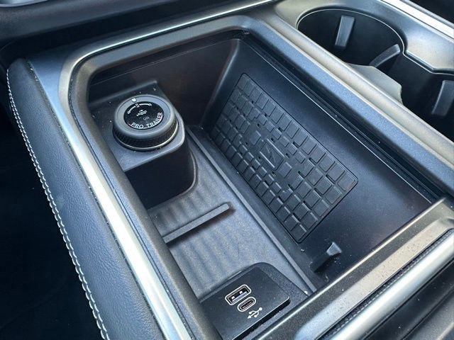 Certified 2025 Ford Expedition Platinum image 24