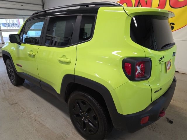 Used 2018 Jeep Renegade Trailhawk image 6