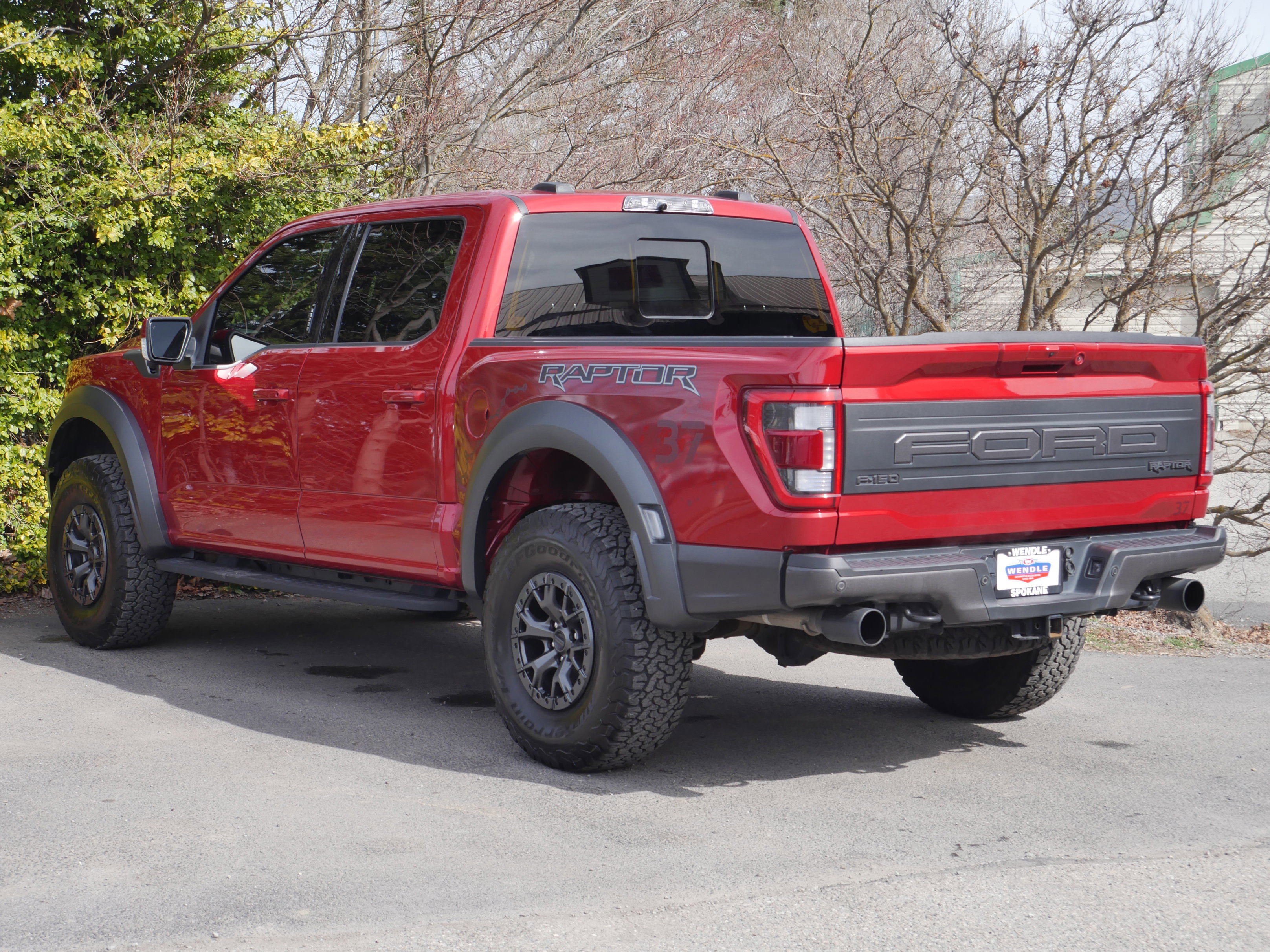 Certified 2022 Ford F150 Raptor w/ Raptor 37 Performance Package image 4