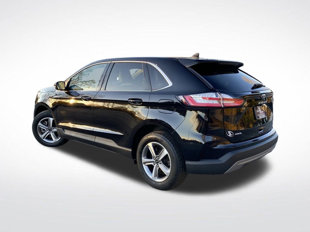 Certified 2023 Ford Edge SEL w/ Convenience Package image 4