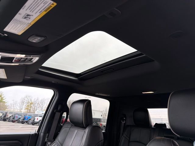 Used 2022 RAM 2500 Limited image 28