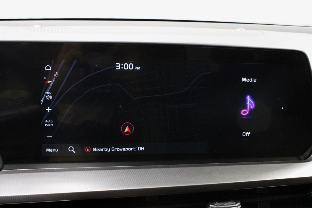 Used 2025 Kia Telluride LX FWD image 3