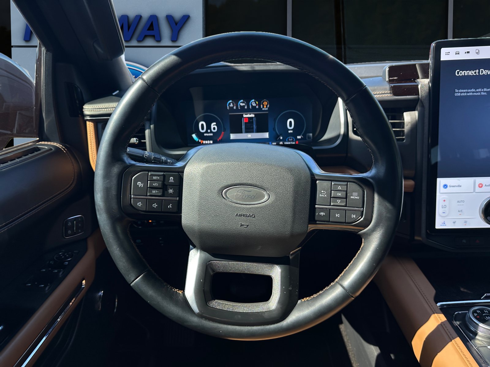 Certified 2023 Ford Expedition Platinum RWD image 15