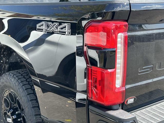 Certified 2025 Ford F250 Lariat w/ Lariat Ultimate Package AWD/4WD image 9