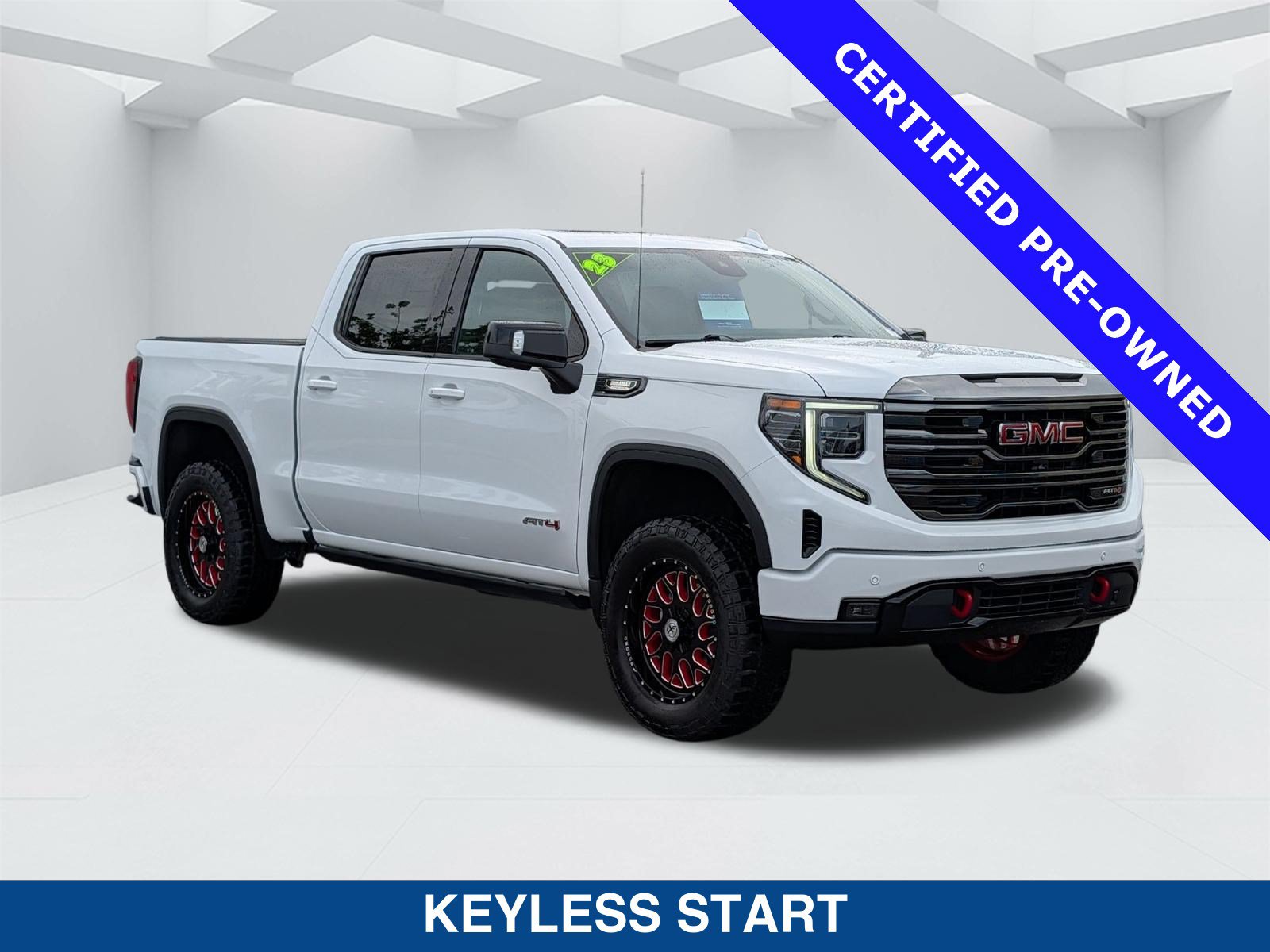 Used 2023 GMC Sierra 1500 AT4 w/ Technology Package AWD/4WD image 3
