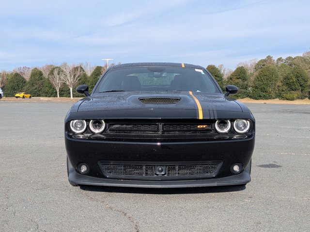 Used 2023 Dodge Challenger GT w/ Plus Package image 9