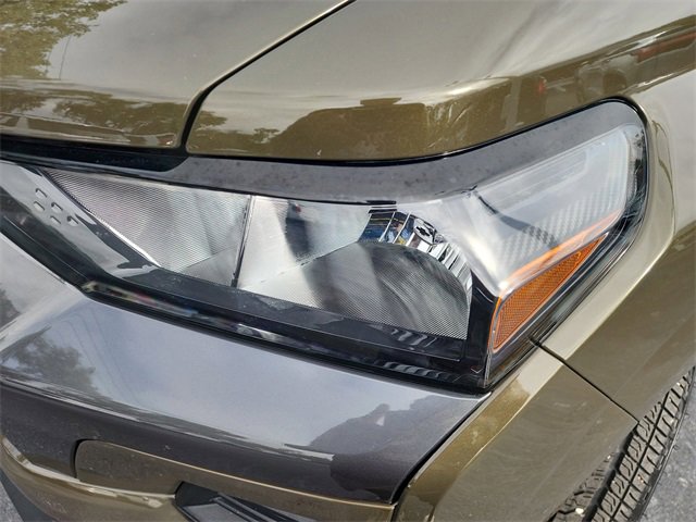 Used 2024 Chevrolet Colorado LT w/ LT Convenience Package image 4