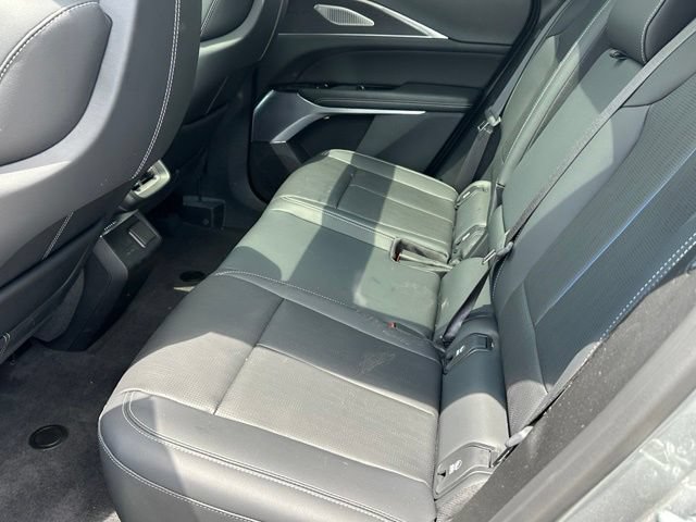 Used 2024 Cadillac Lyriq Luxury AWD/4WD image 17