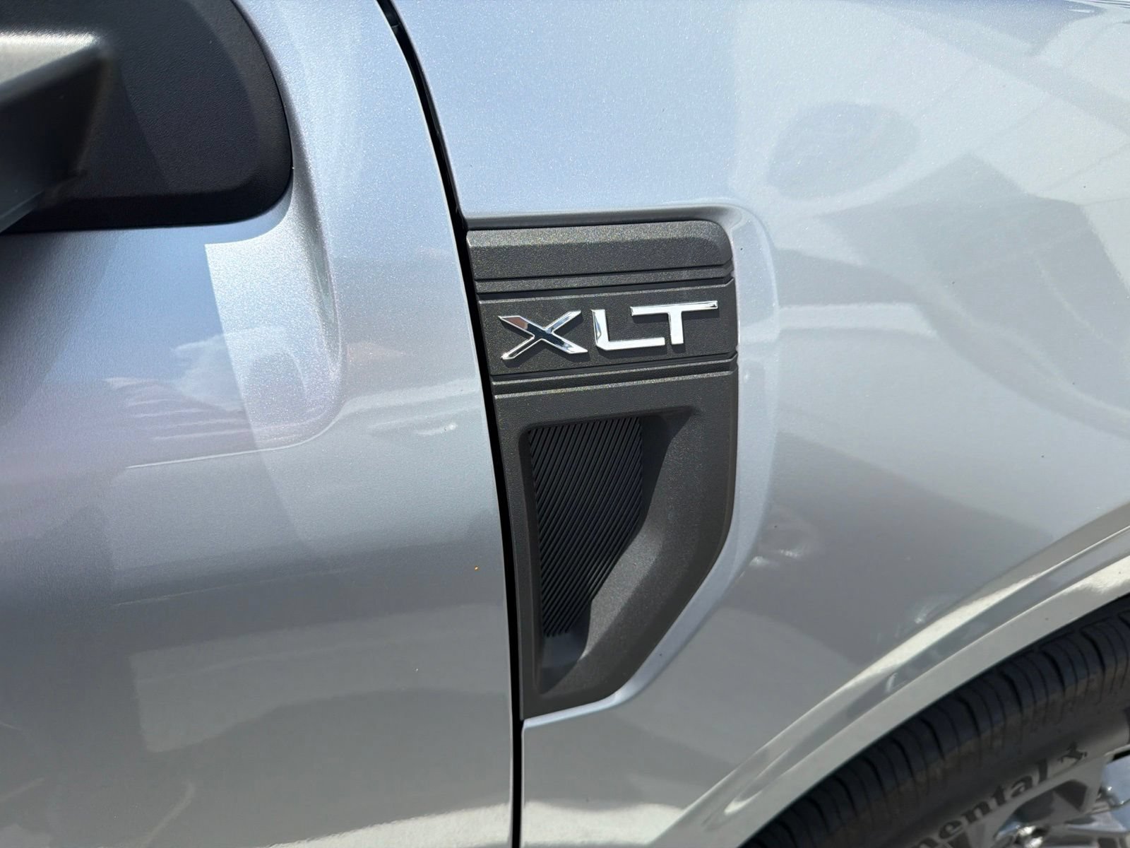 Certified 2023 Ford Maverick XLT FWD image 4