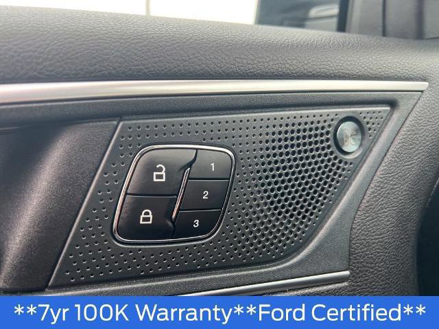 Certified 2024 Ford Edge Titanium image 31