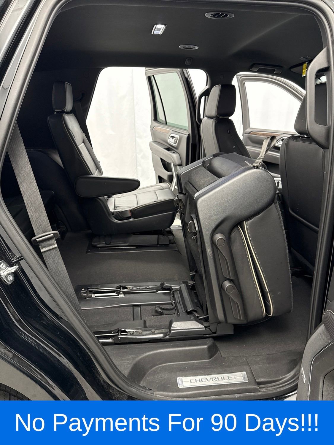 Used 2023 Chevrolet Tahoe Premier AWD/4WD image 37