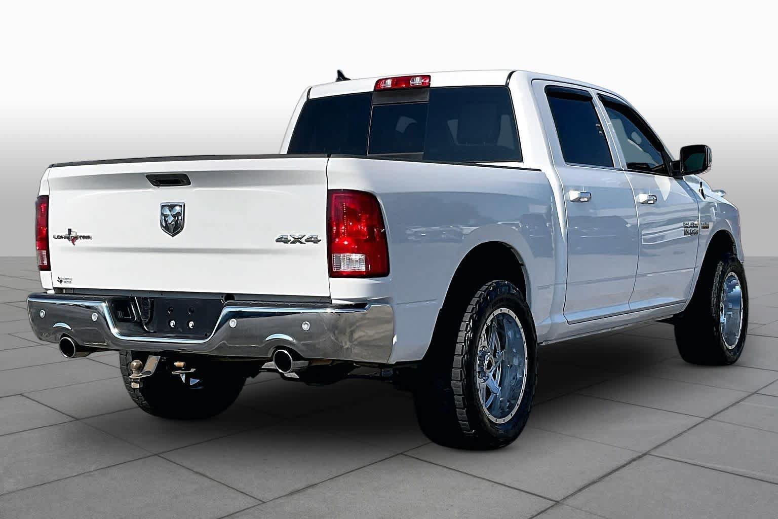 Used 2017 RAM 1500 Lone Star AWD/4WD image 13