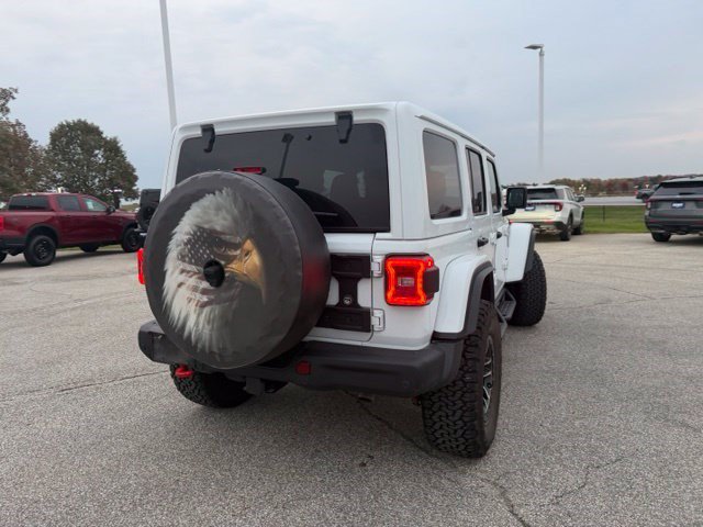 Used 2026 Jeep Wrangler Unlimited Rubicon AWD/4WD image 14