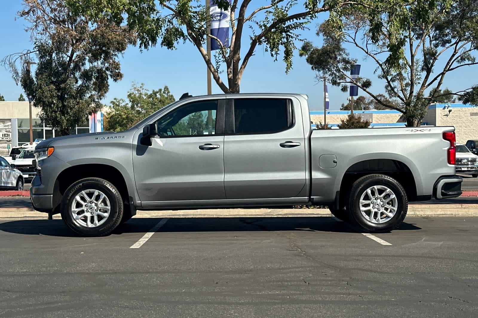 Used 2026 Chevrolet Silverado 1500 RST AWD/4WD image 6