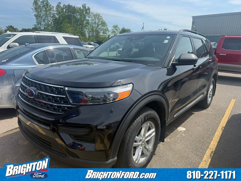 Certified 2020 Ford Explorer XLT w/ Comfort Package AWD/4WD image 2