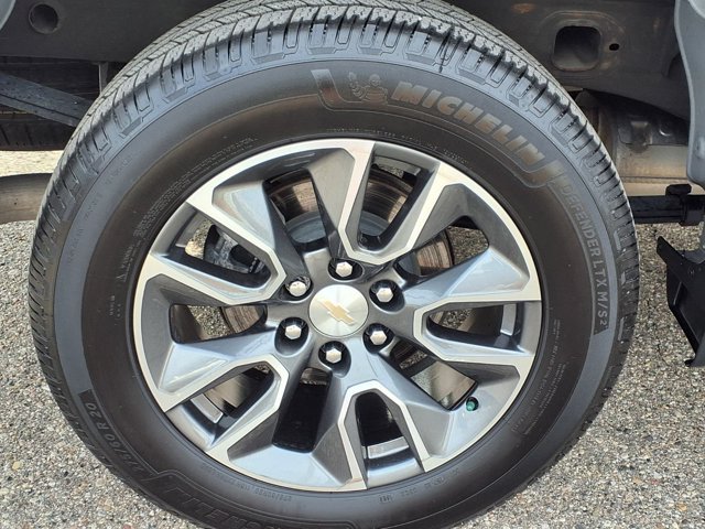 Used 2024 Chevrolet Silverado 1500 LT AWD/4WD image 29