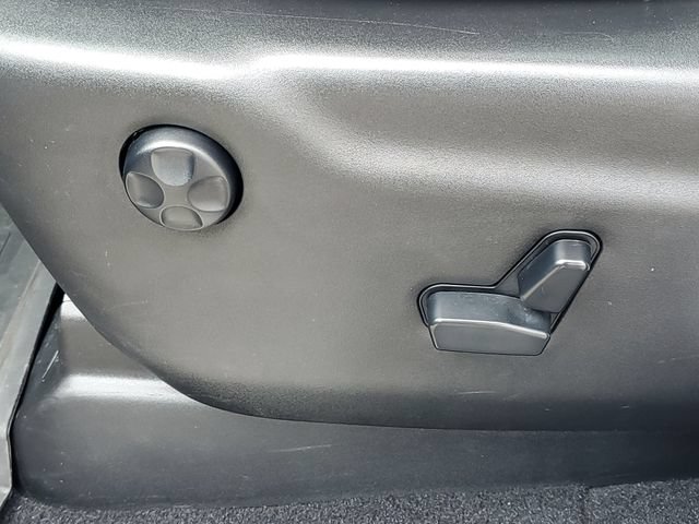 Used 2019 Jeep Grand Cherokee Limited AWD/4WD image 14