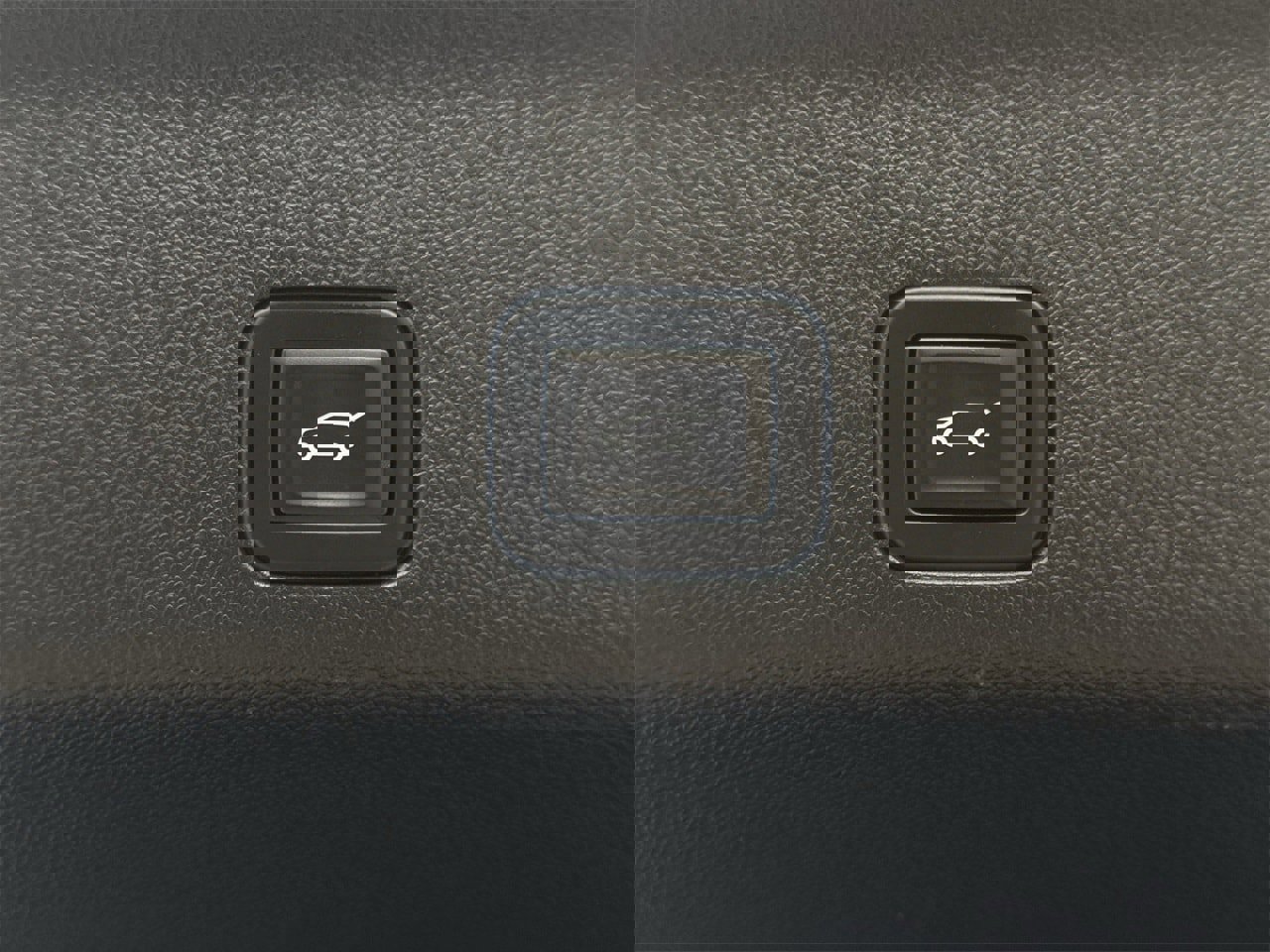 Used 2025 Chevrolet Suburban Z71 w/ Comfort Package image 31