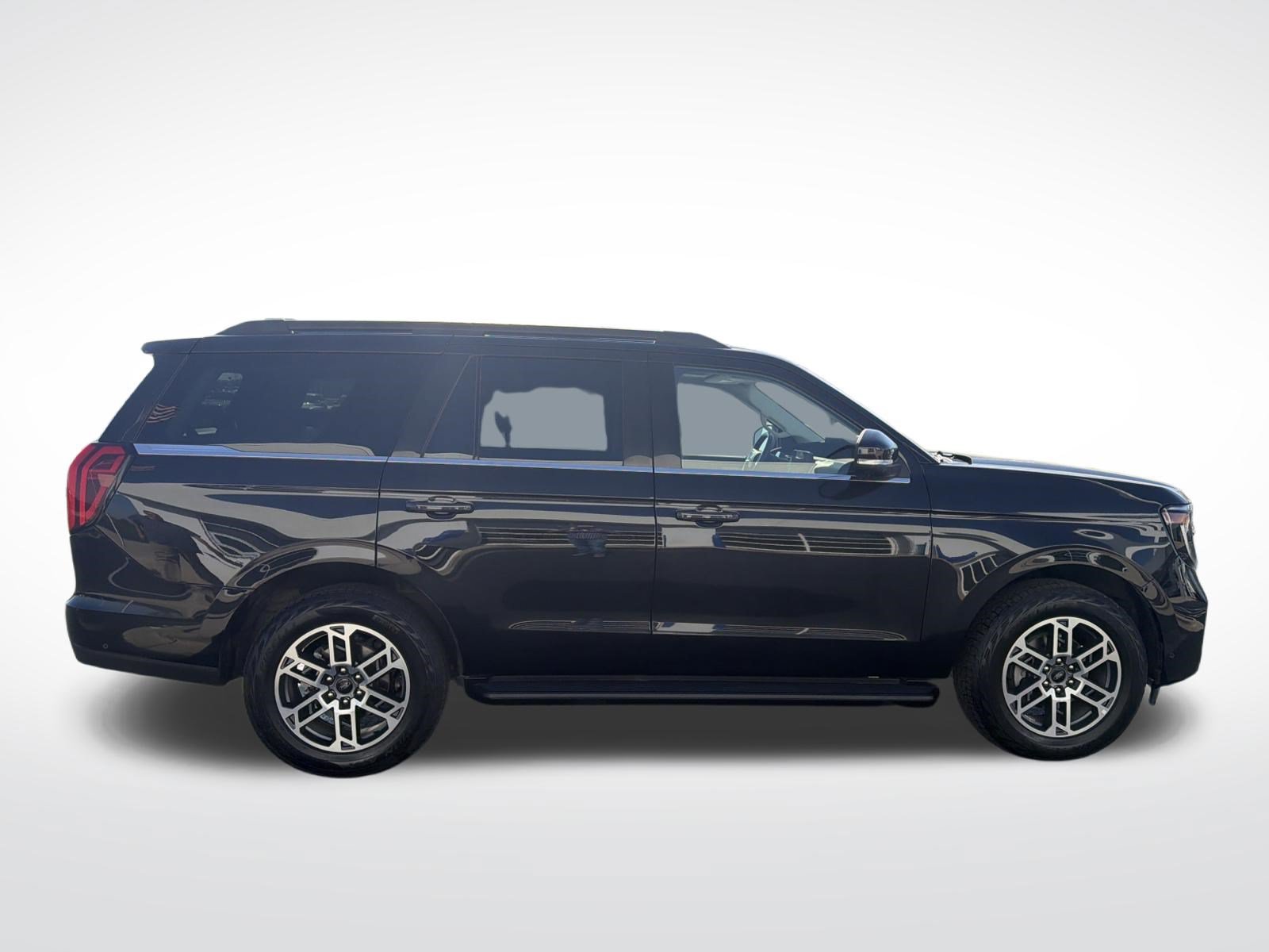 Certified 2025 Ford Expedition Active AWD/4WD image 8