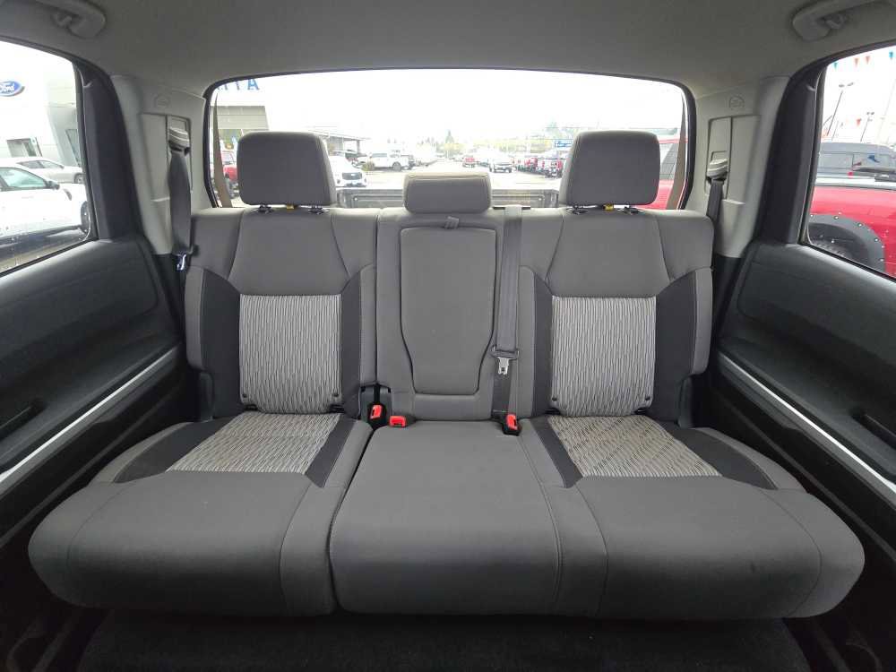Used 2017 Toyota Tundra SR5 image 19