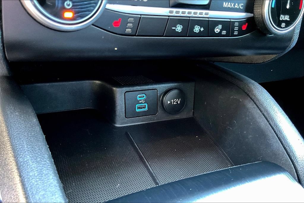 Certified 2023 Ford Escape Active AWD/4WD image 18