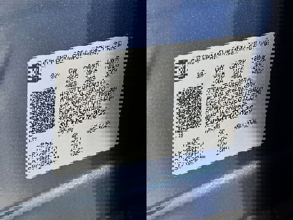 Used 2024 Chevrolet Equinox LS w/ Driver Confidence II Package image 23