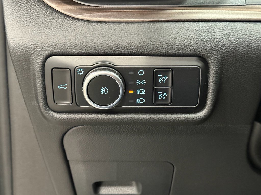 Certified 2024 Ford Explorer Limited image 11