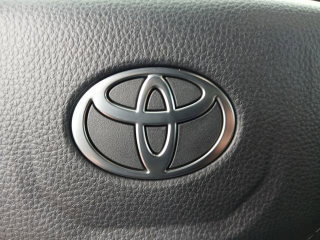 Used 2025 Toyota Tacoma SR5 AWD/4WD image 27