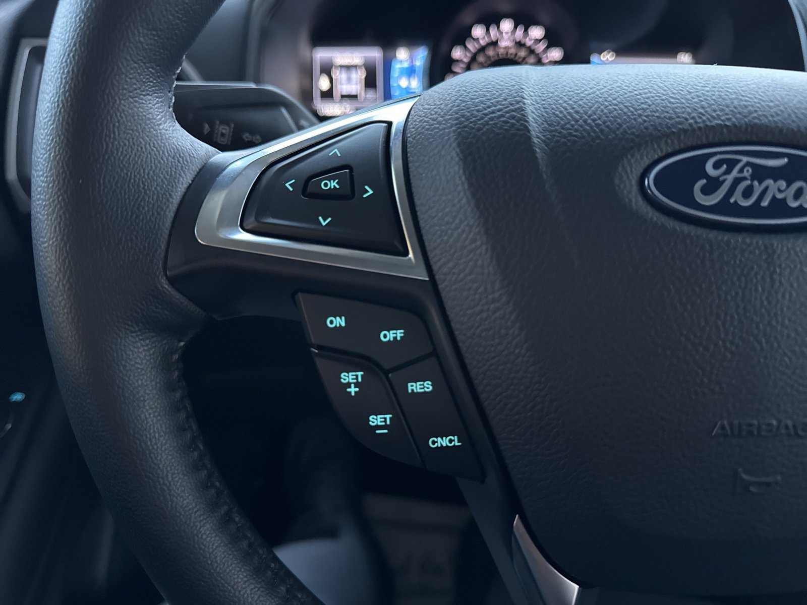 Certified 2024 Ford Edge SEL w/ Convenience Package image 27