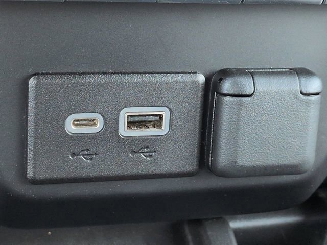 Used 2022 Chevrolet Silverado 2500 LTZ w/ LTZ Plus Package image 22