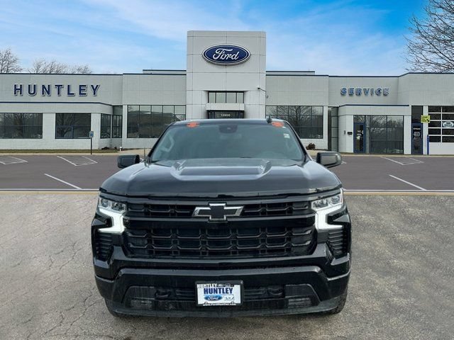 Used 2024 Chevrolet Silverado 1500 RST AWD/4WD image 2