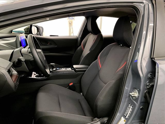 Used 2024 Toyota Prius Prime FWD image 24
