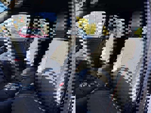 Certified 2024 Ford Escape ST-Line image 15