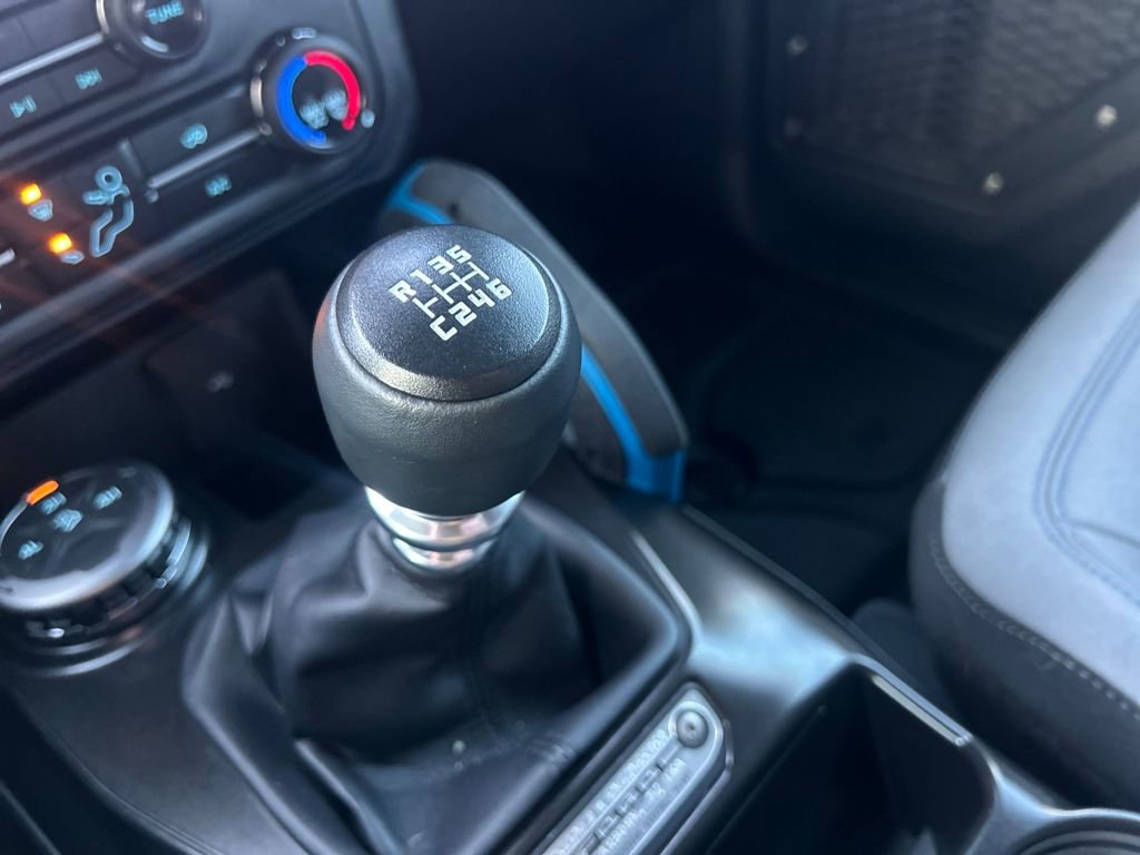 Certified 2022 Ford Bronco Black Diamond image 28