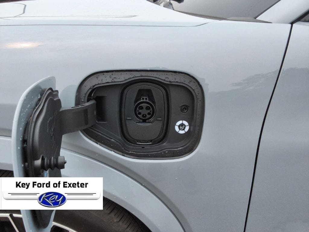 Certified 2025 Ford Mustang Mach-E Premium AWD/4WD image 14