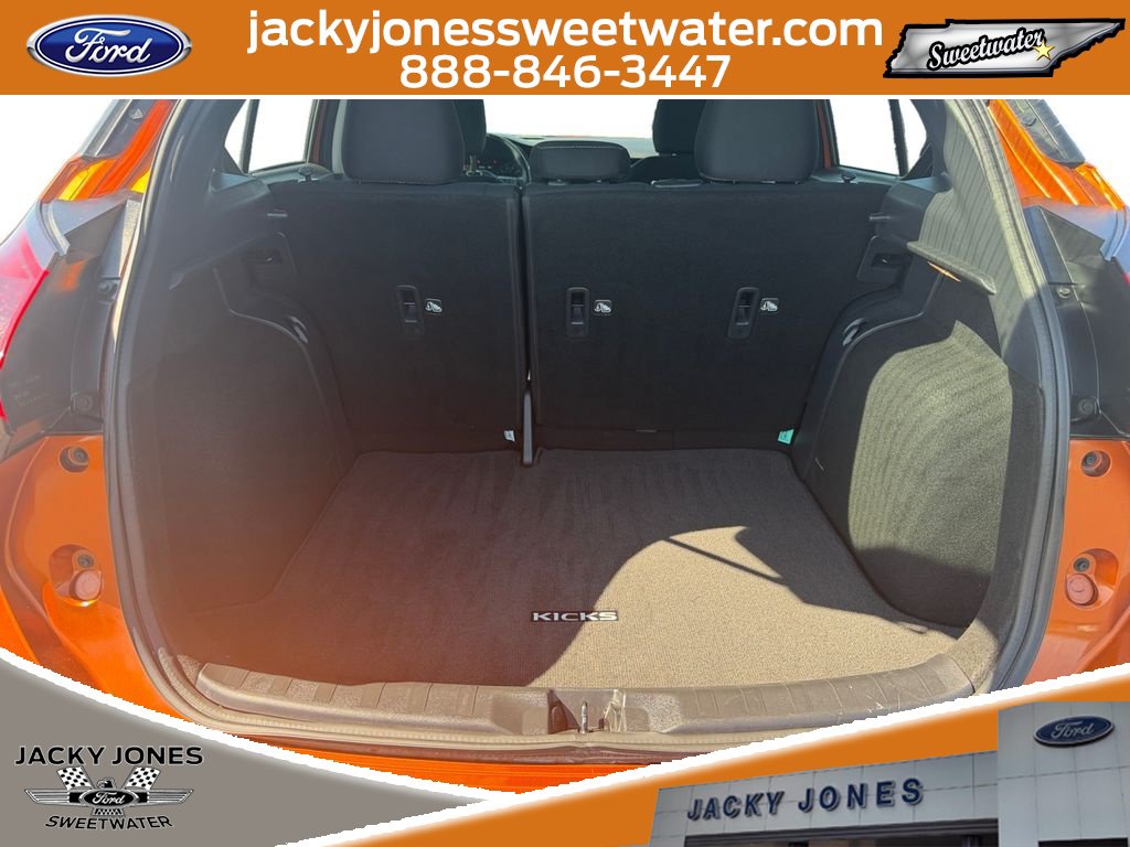 Used 2023 Nissan Kicks SV FWD image 19