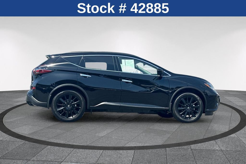 Used 2024 Nissan Murano SV w/ SV Midnight Edition Package FWD image 4