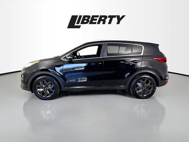 Used 2020 Kia Sportage S image 2