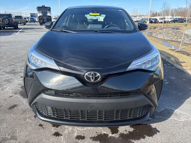 Used 2020 Toyota C-HR XLE image 6