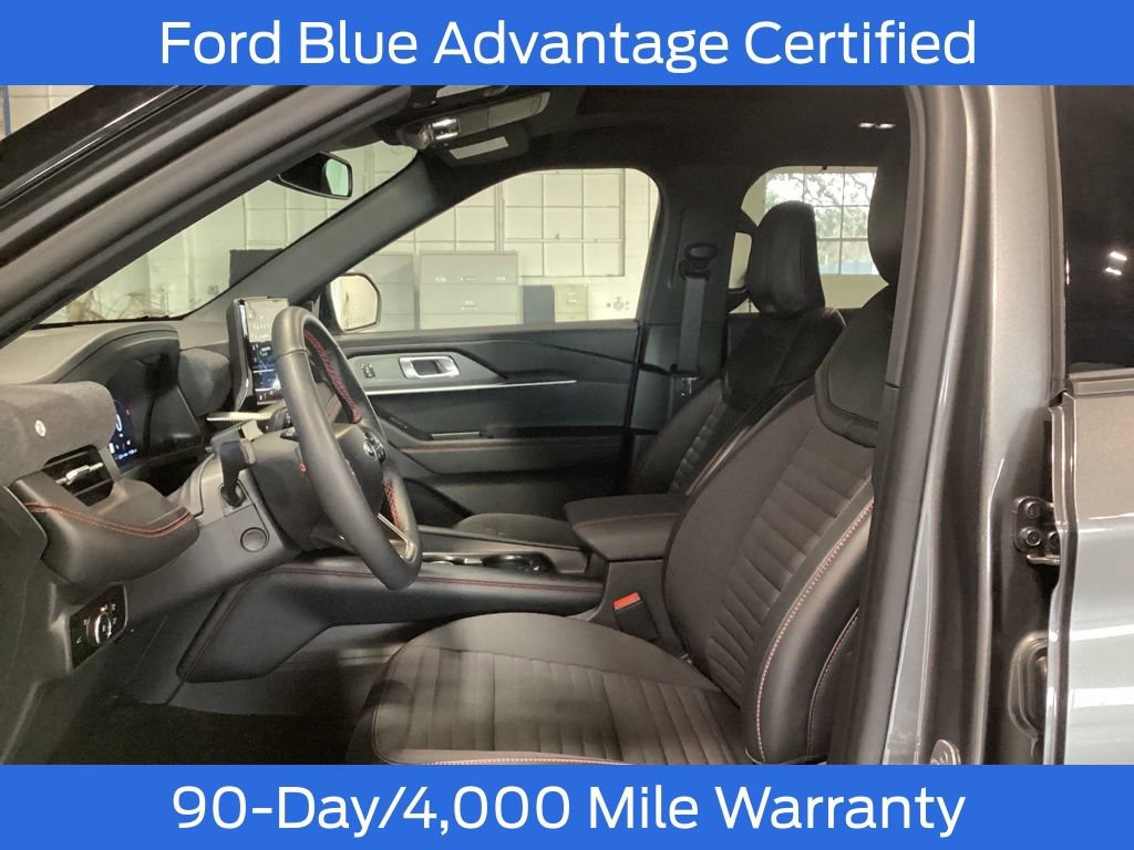 Certified 2025 Ford Explorer ST-Line w/ Premium Package image 12