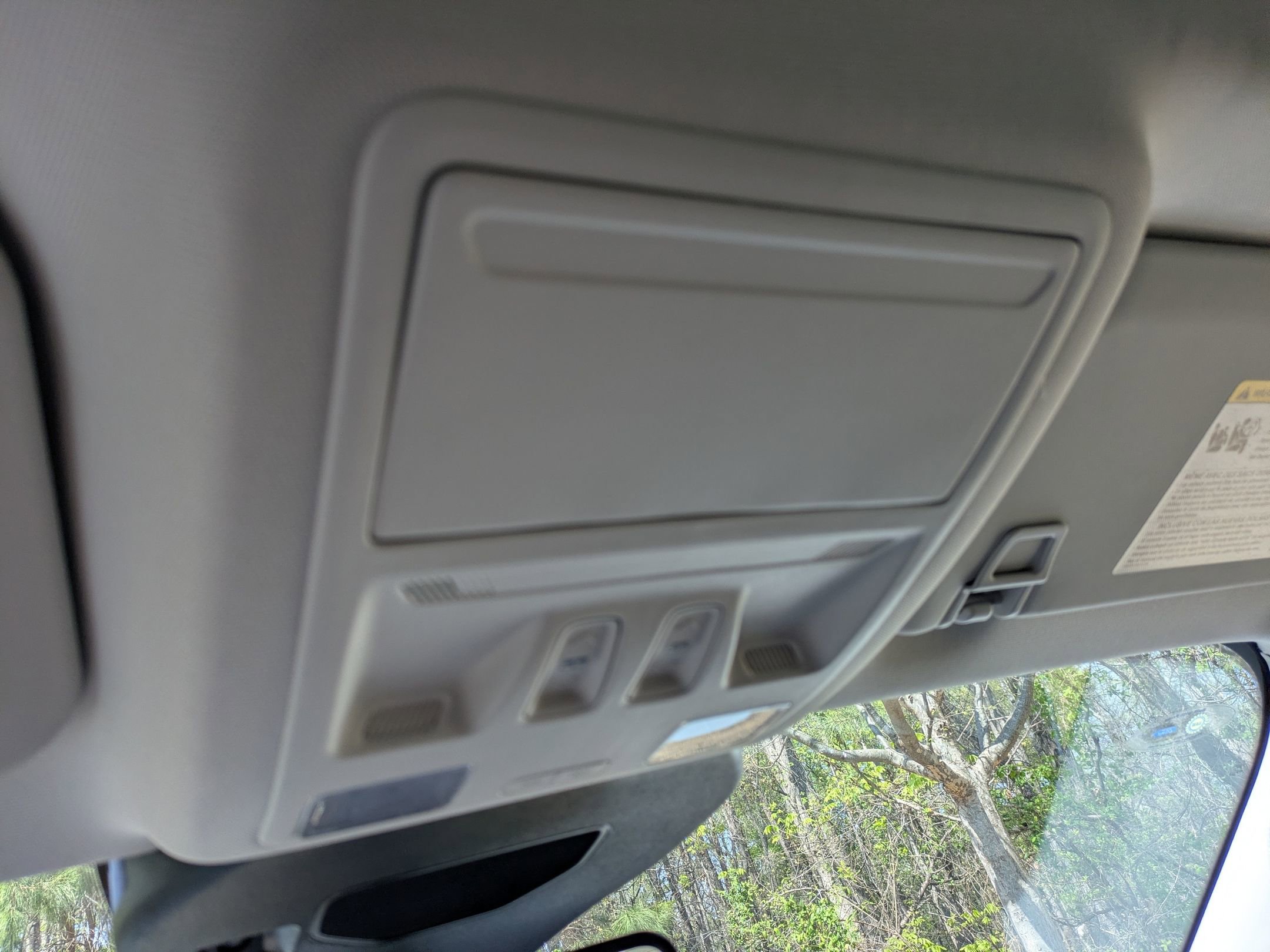 Certified 2025 Ford Escape SE w/ PHEV Premium Package image 27