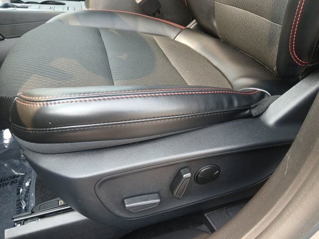 Certified 2026 Ford Escape ST-Line AWD/4WD image 18